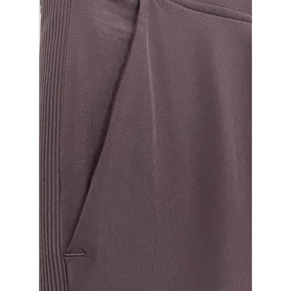 Athleta Brooklyn Ankle Pants Womens 8 Petite Mauve Zip Pockets Elastic Waist - Picture 5 of 10